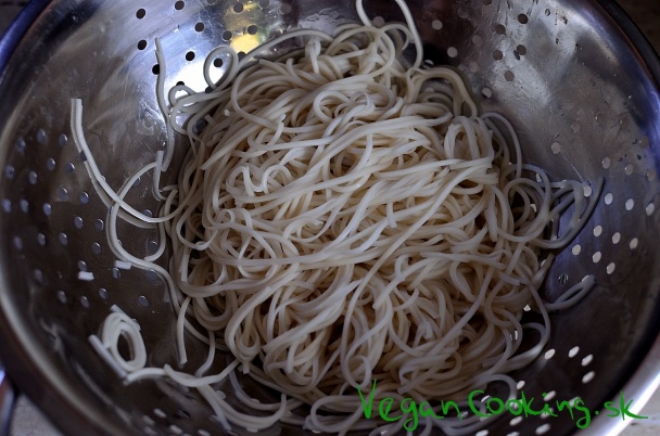 Ázijské cestoviny s ryžou (fotorecept) - obrázok 1