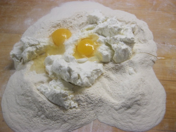 Pirohy z tvarohu plnené čučoriedkami (fotorecept) - obrázok 1