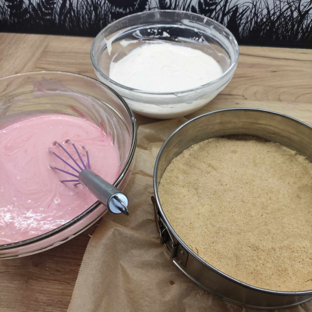 Jahodový cheesecake (fotorecept) - obrázok 3