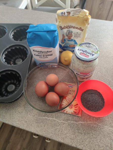 Minibábovky z makového jogurtu (fotorecept) - obrázok 1