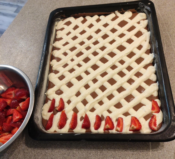 Tvarohový koláč s jahodami (fotorecept) - obrázok 4