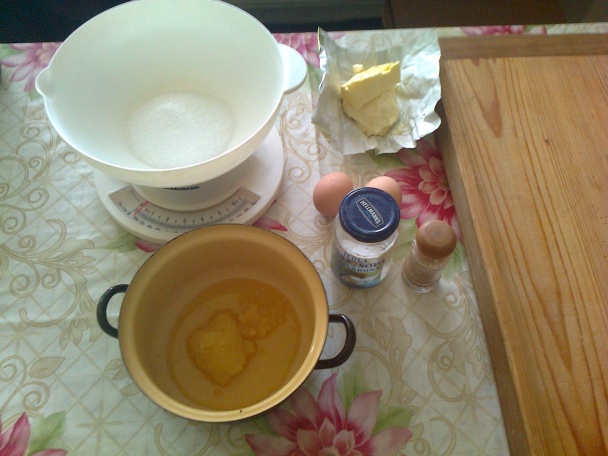 Medovník bez perníkového korenia (fotorecept) - obrázok 1