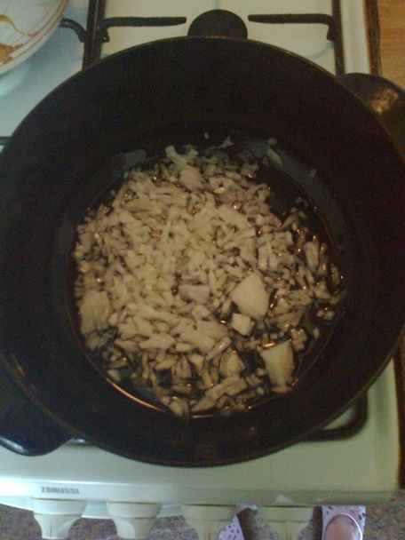 Pečené bravčové s červenou kapustou a domácou knedlou (fotorecept) - obrázok 4