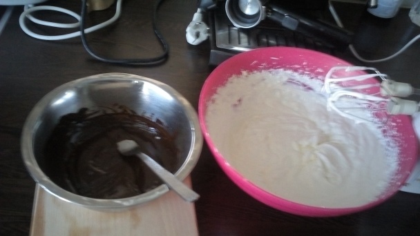 Bezlepková čokoládová torta (fotorecept) - obrázok 5