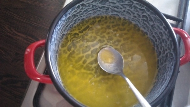 Jogurtovo-mandľový koláč s ringlotami (fotorecept) - obrázok 1