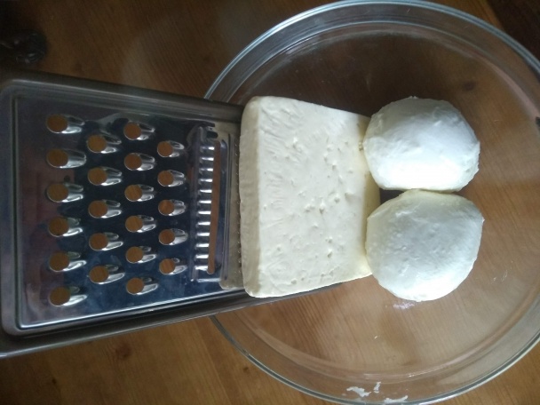 Acharuli Khachapuri - Syrový gruzínsky chlieb (fotorecept) - obrázok 4