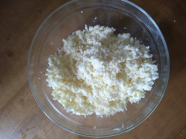 Acharuli Khachapuri - Syrový gruzínsky chlieb (fotorecept) - obrázok 5