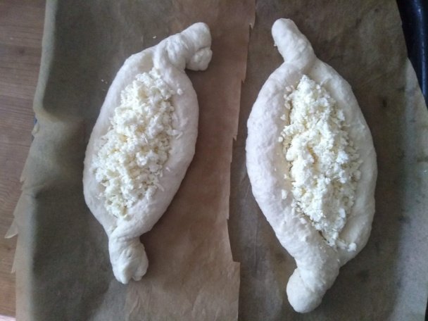 Acharuli Khachapuri - Syrový gruzínsky chlieb (fotorecept) - obrázok 9