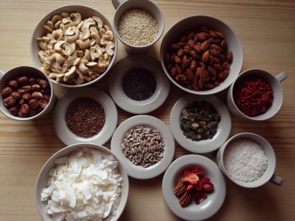 Orechové raw tyčinky  - obrázok 1