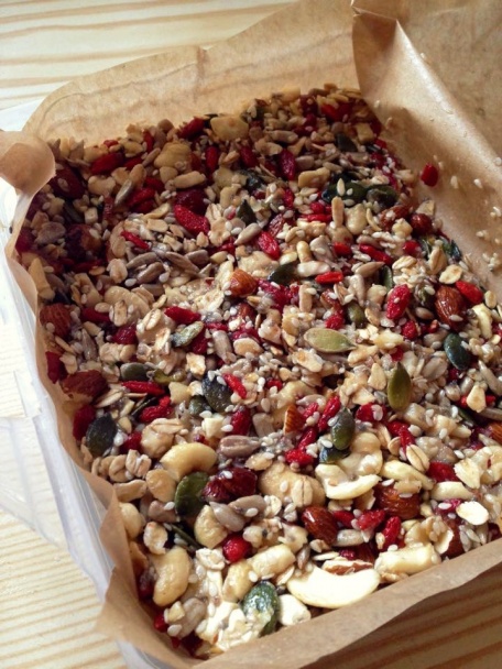 Orechové raw tyčinky  - obrázok 4