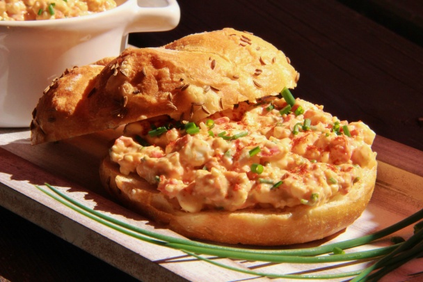 Papriková pomazánka s nivou - obrázok 1