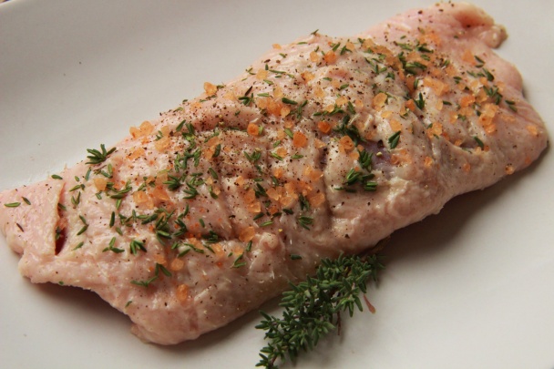 Kachní prsa se šalotkami a brusinkovou omáčkou - obrázok 1