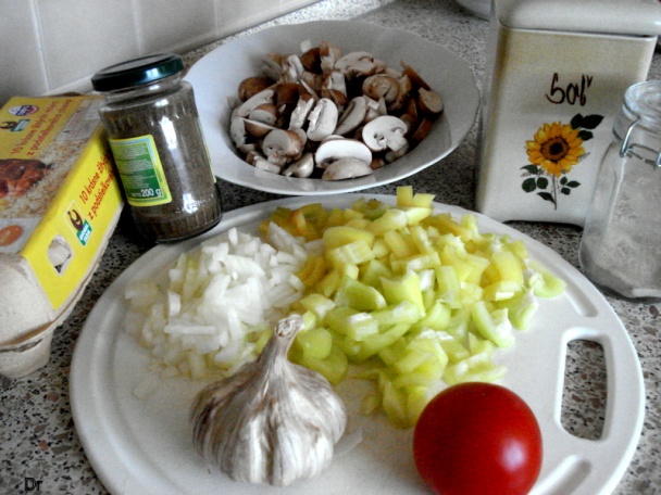 Lečo so šampiňónmi - obrázok 1