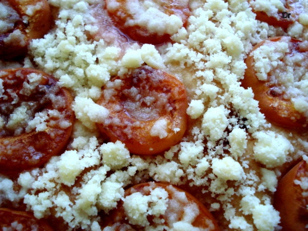 Marhuľový koláč - obrázok 4