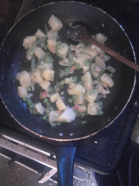 Zemiaky so zeleninou na kapustovom liste (fotorecept) - obrázok 2