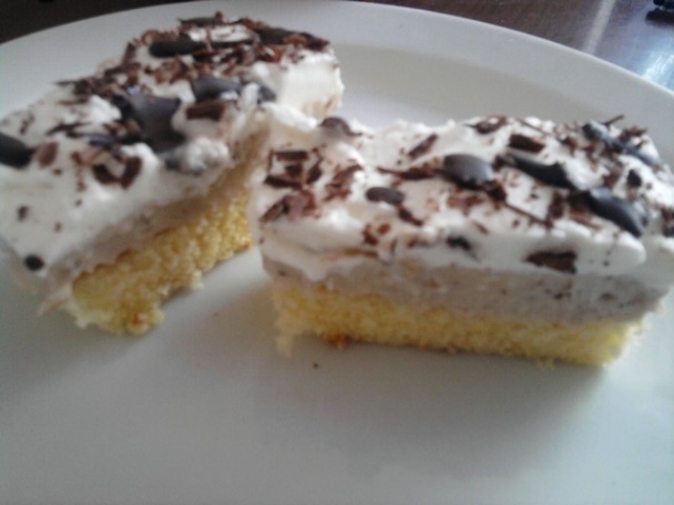 Bezlepkové gaštanovo-šľahačkové rezy (fotorecept) - obrázok 5