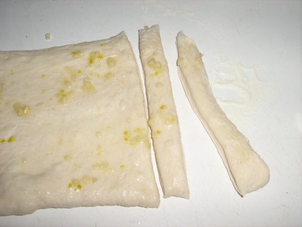 Pizzové tyčinky plnené syrom - obrázok 3