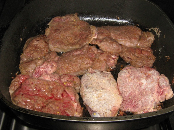 Jelenie stehno pečené v rúre - obrázok 1