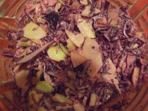 Zimný šalát z cervenej kapusty (fotorecept) - obrázok 1
