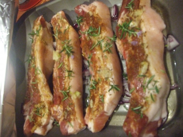 Pečený bôčik s duseným kelom ako prílohou (fotorecept) - obrázok 1