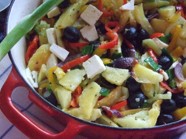 Pečené zemiaky s fetou a olivami (fotorecept) - obrázok 4