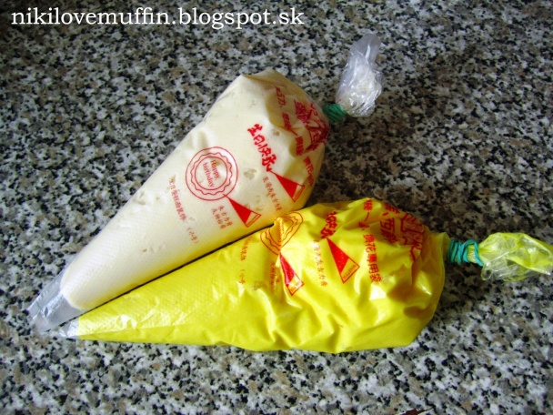 Ananásové cupcakes - obrázok 4