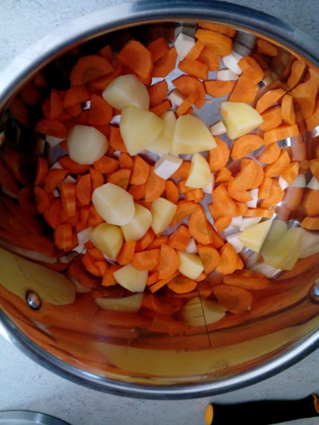 Zeleninová polievka s krupicovými haluškami (fotorecept) - obrázok 1