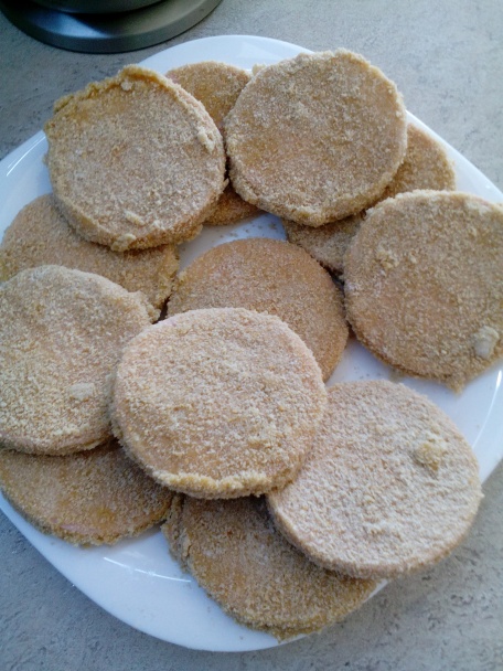 Vyprážaná diétna saláma so syrom (fotorecept) - obrázok 3