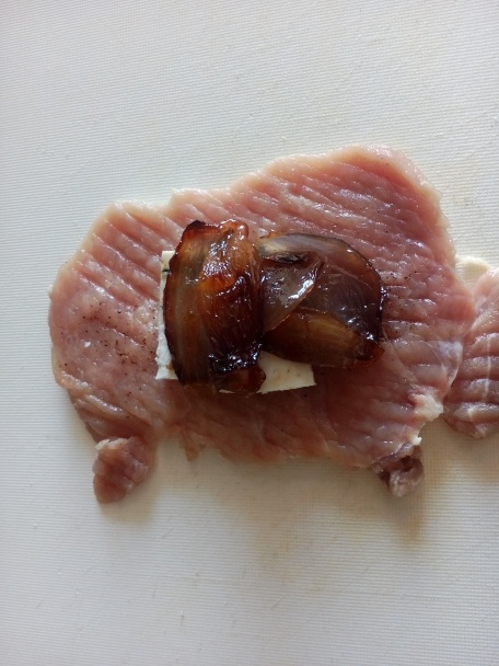 Zapekané karé s nivou a karamelizovanou cibuľkou (fotorecept) - obrázok 3