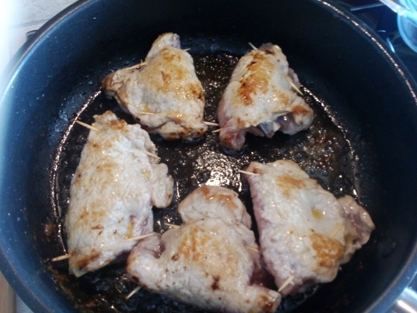 Zapekané karé s nivou a karamelizovanou cibuľkou (fotorecept) - obrázok 5