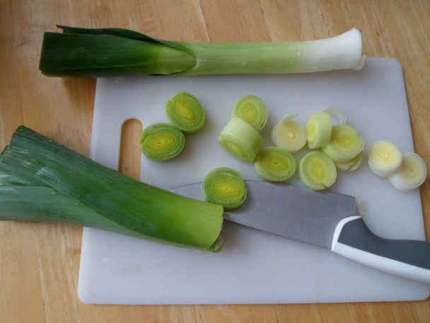 Pórovo-zemiakový krém s kokosovým mliekom a limetovou šťavou(fotorecept) - obrázok 1