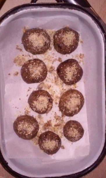 Čo so zvyšnými špagetami alebo rýchle sladké guľky (fotorecept) - obrázok 4