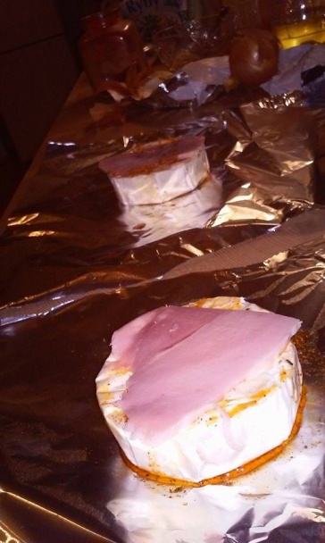 Grilovaný Camembert s tradičnou prílohou (fotorecept) - obrázok 3