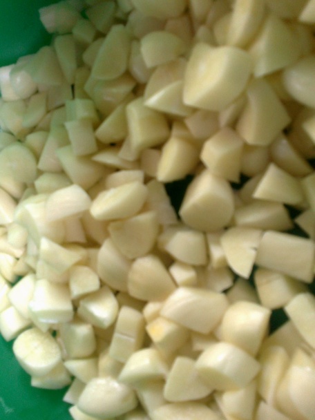 Cesnak, hrozienka a jabĺčková paprika - obrázok 2