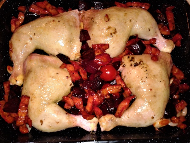 Pikantné kuracie štvrte s cviklou a oravskou slaninou (fotorecept) - obrázok 5