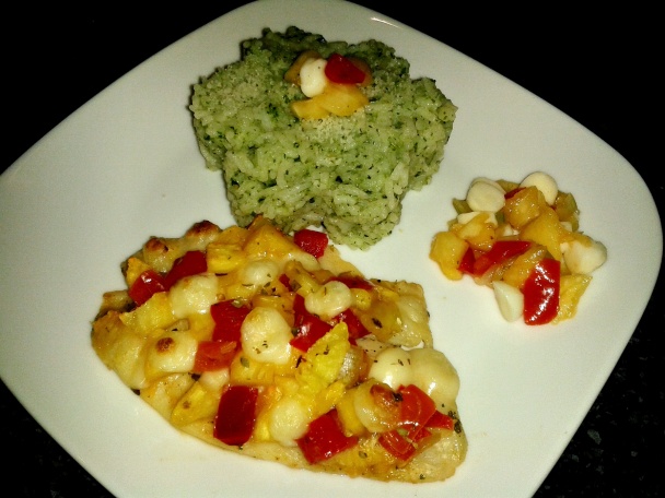 Tilapia zapečená s ananasom, paprikou a mozzarellou so špenátovou ryžou - obrázok 3