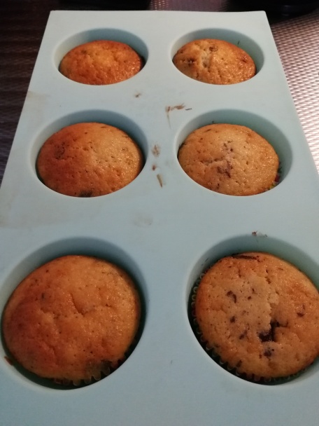 Banánové muffiny s kúskami čokolády (fotorecept) - obrázok 12