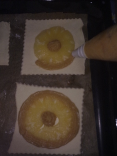 Pudingovo-ovocné štvorce - obrázok 1