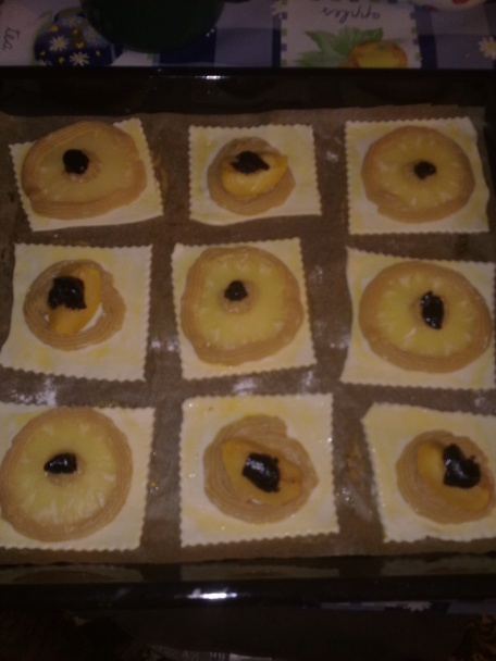 Pudingovo-ovocné štvorce - obrázok 2