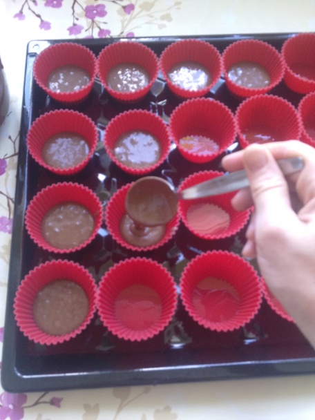 Zmrzlinkové muffinky s prekvapením (fotorecept) - obrázok 3