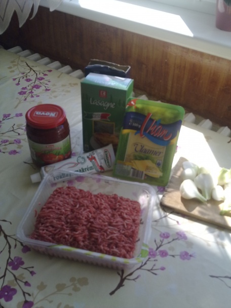 Lasagne s párkom (fotorecept) - obrázok 1