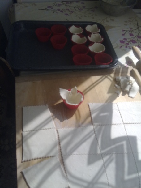 Muffiny z listkového cesta plnené kokosovou plnkou (fotorecept) - obrázok 1