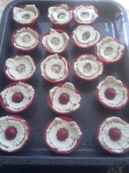 Muffiny z listkového cesta plnené kokosovou plnkou (fotorecept) - obrázok 2
