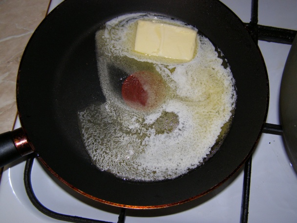 Kyslé zemiaky so sekanou alebo vajcom - obrázok 3