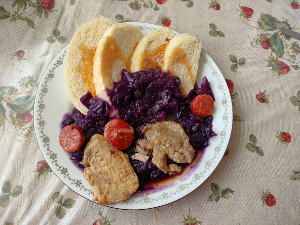 Pečená krkovička na horčici s červenou kapustou (fotorecept) - obrázok 5