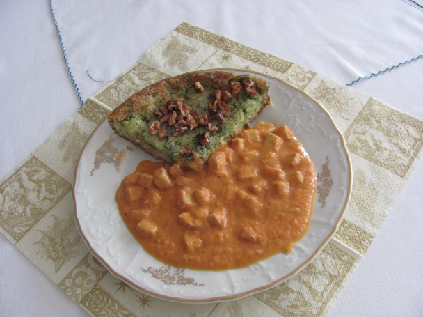 Brokolicový nákyp s údeným tofu na omáčke z paradajok - obrázok 4