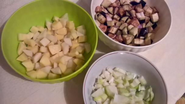 Sedliacke zemiaky s baklažánom - obrázok 1