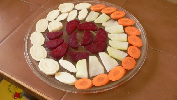 Zeleninové čipsy z mikrovlnky - obrázok 2