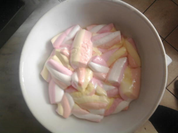 Torta s mini-vajíčkami - obrázok 3