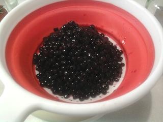 Čučoriedkový likér (fotorecept) - obrázok 1